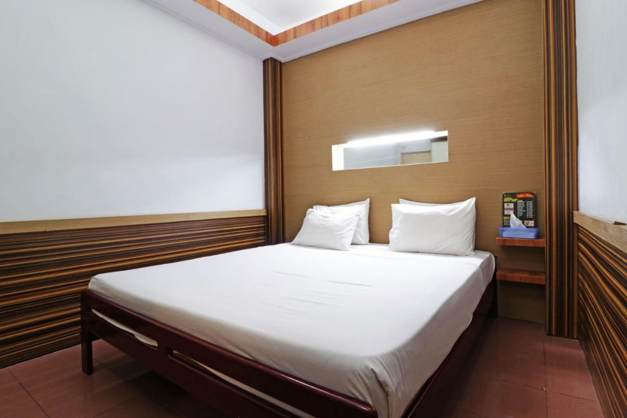 Mutiara Sari Hotel 马卡萨 外观 照片