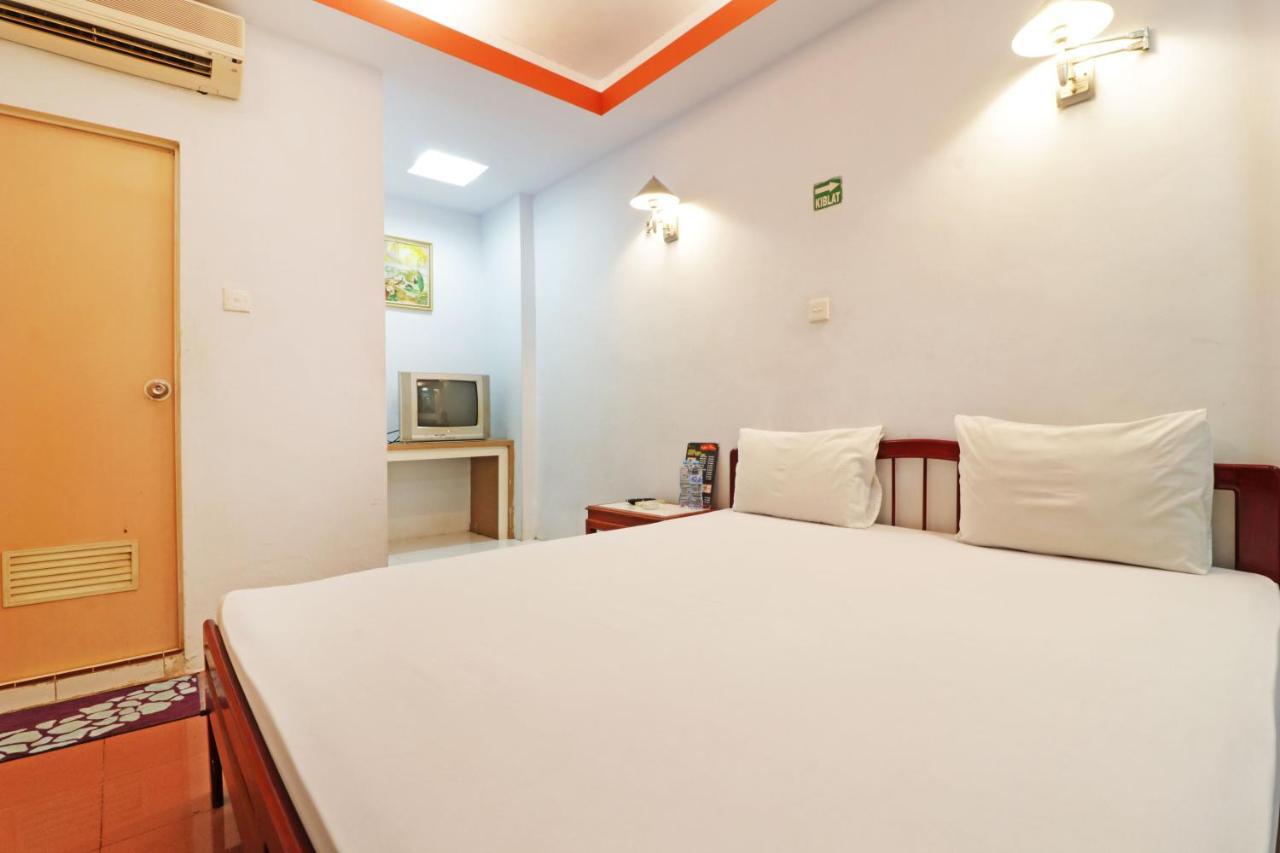 Mutiara Sari Hotel 马卡萨 外观 照片
