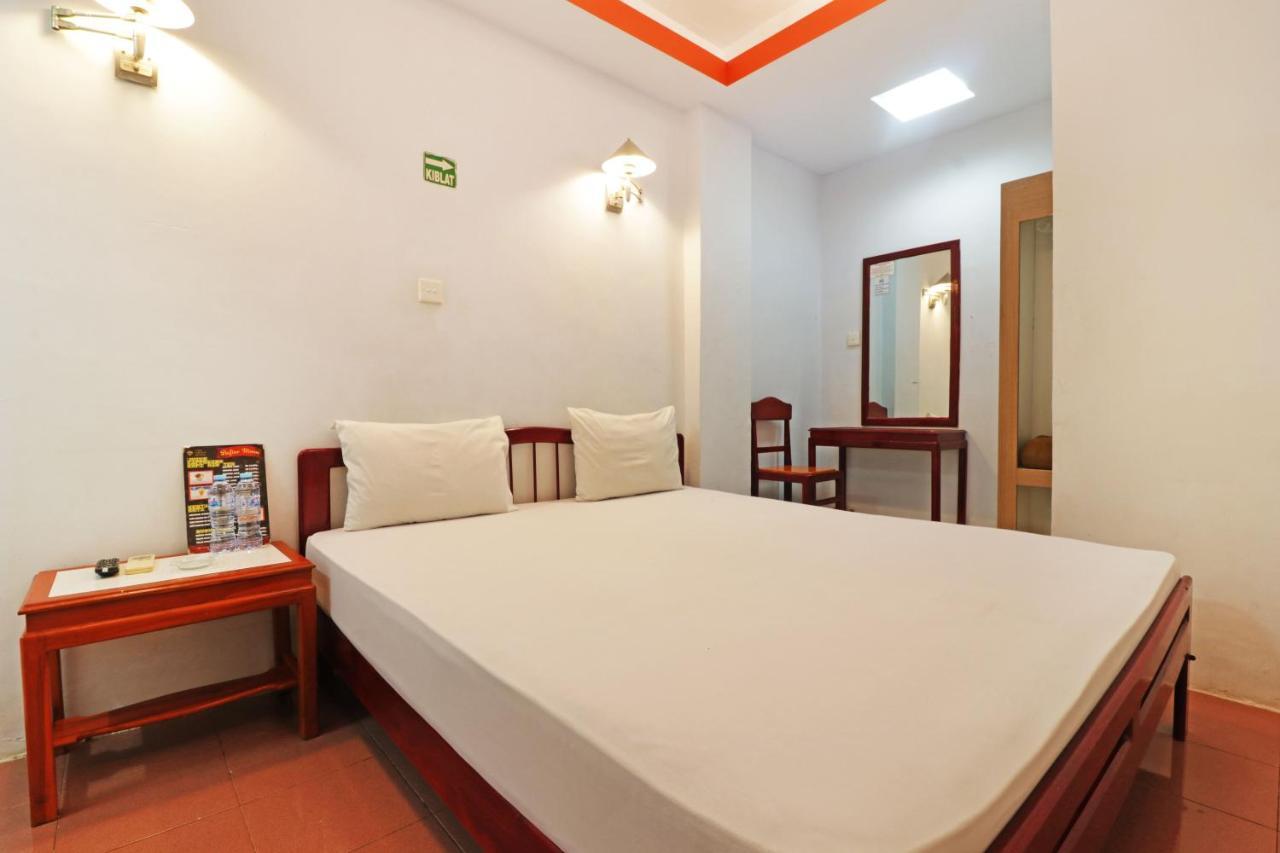Mutiara Sari Hotel 马卡萨 外观 照片